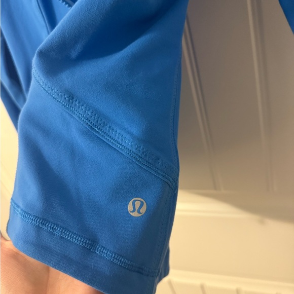 Lululemon Define - Picture 3 of 3